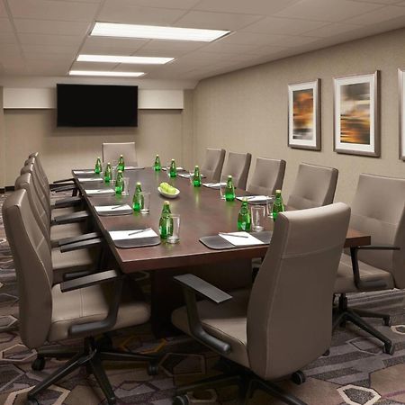 Courtyard By Marriott Oshawa Otel Dış mekan fotoğraf