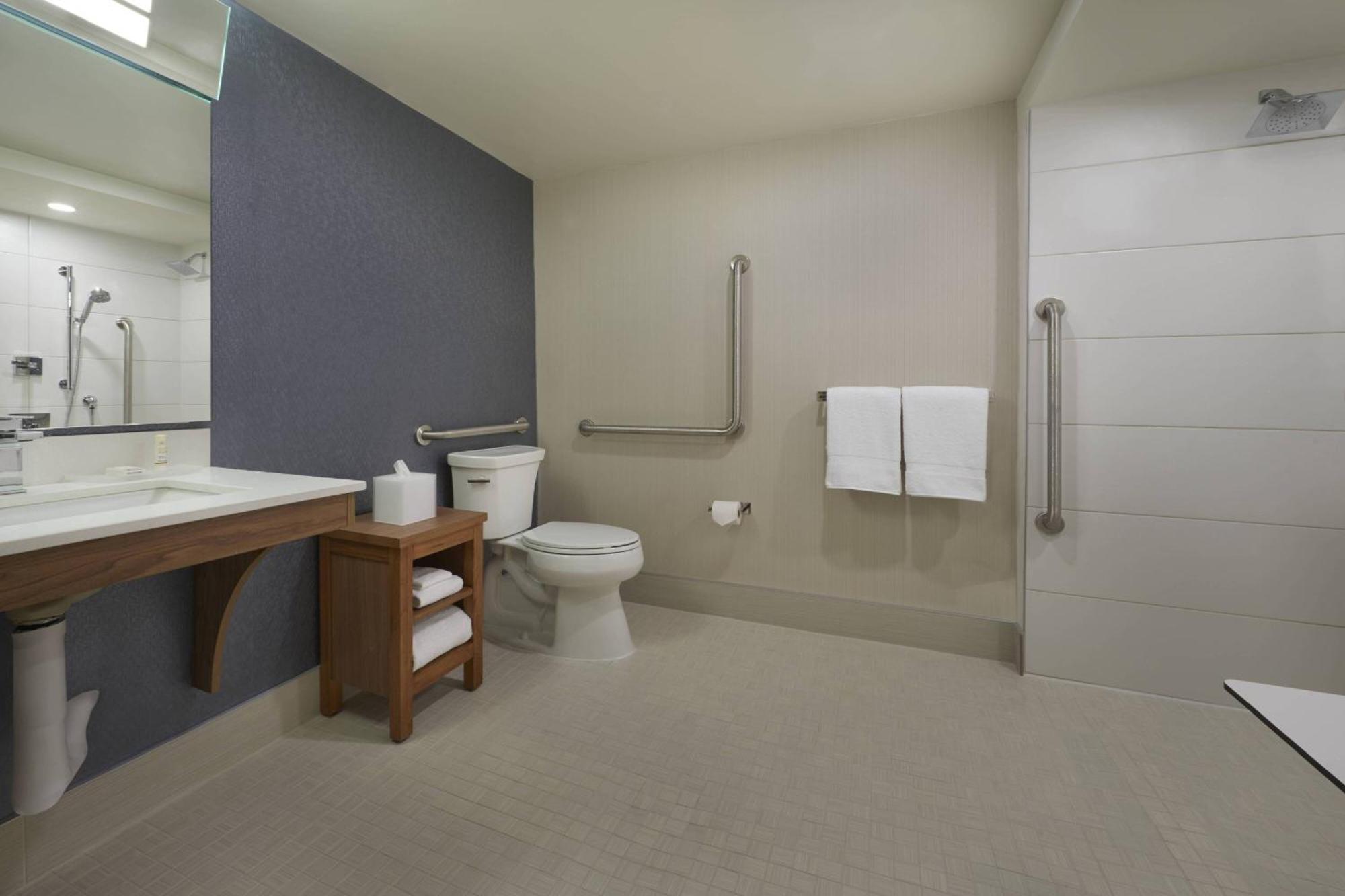 Courtyard By Marriott Oshawa Otel Dış mekan fotoğraf
